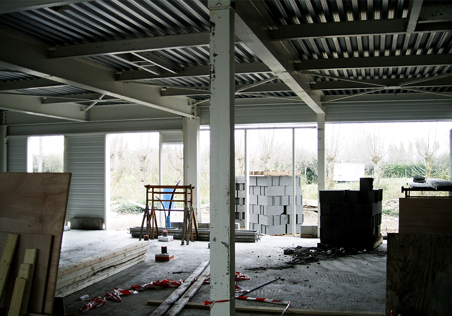 Flocage fibreux sur structure acier industriel