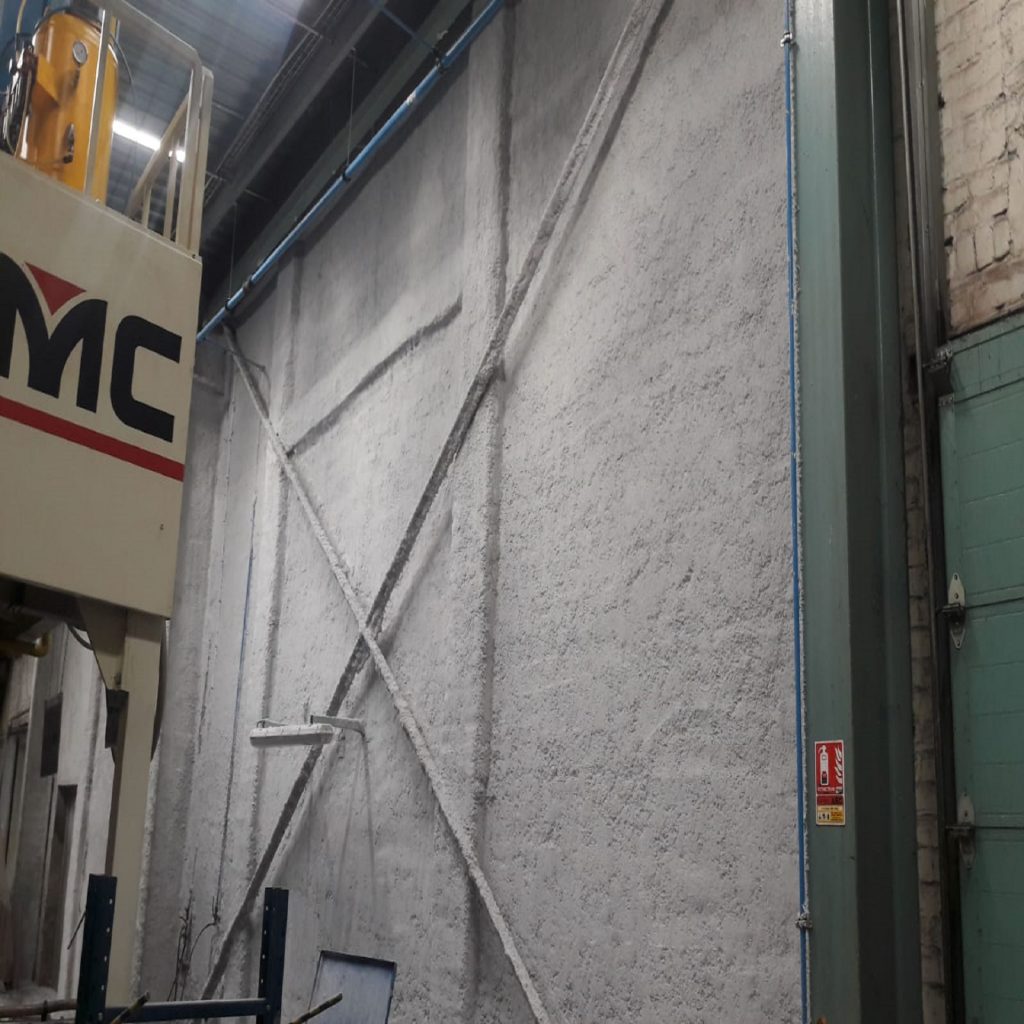 Protection des poteaux et poutres par flocage